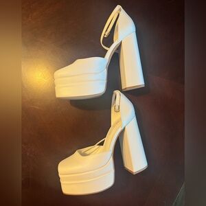 Platform Heels NWOT